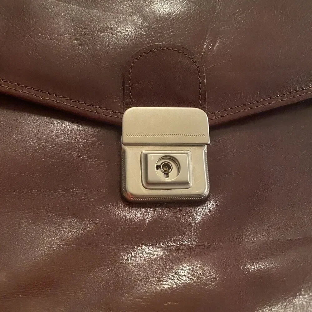 Vintage Briefcase Brown Leather Lock & Zippered Compartment 15.5